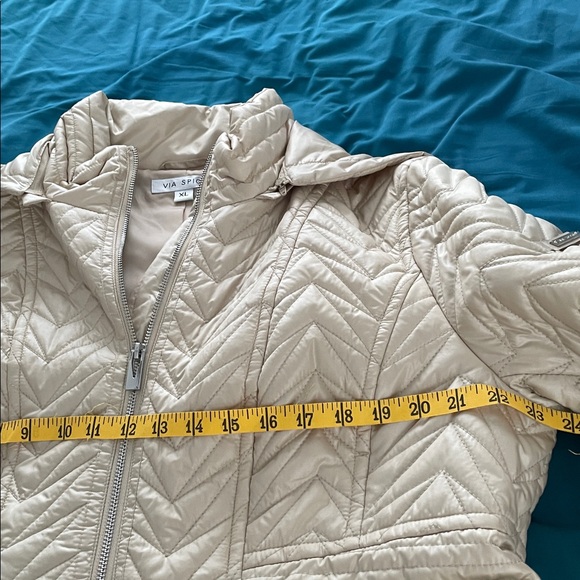 Via Spiga Women's Beige Long Sleeve Winter Jacket With Detachable Hood - Picture 12 of 13